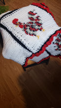 Load image into Gallery viewer, Speckled Rooster Crocheted Quilt
